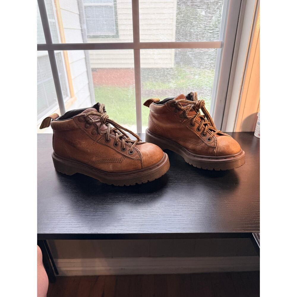 Dr. Martens 8287 Made in England Brown Leather Boots Womens US 6 Vintage Lace Up